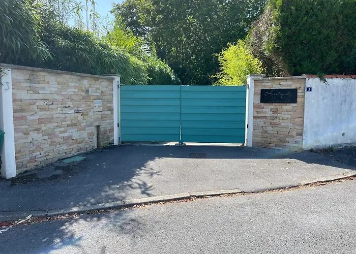 Bed & Breakfast Haritzaga D'hote Terrasse & Jardin Prive 4*