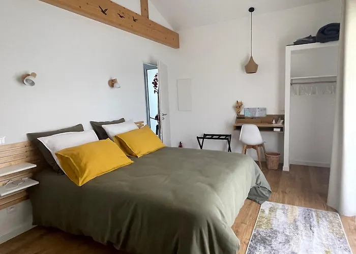 Bed & Breakfast Haritzaga D'hote Terrasse & Jardin Prive 4*