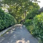 Haritzaga D'hote Terrasse & Jardin Prive 4*