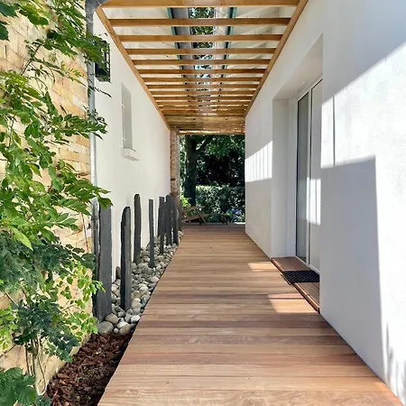 Frühstückspension Haritzaga D'hote Terrasse & Jardin Prive