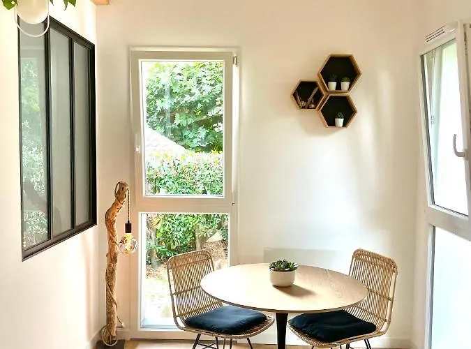 Bed & Breakfast Haritzaga D'hote Terrasse & Jardin Prive 4*